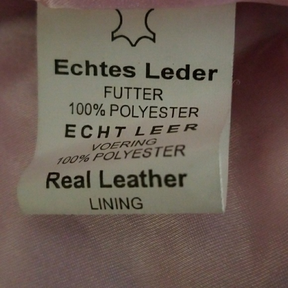 Dora the explorer 100% leather Jacket one of kind. - Picture 5 of 8